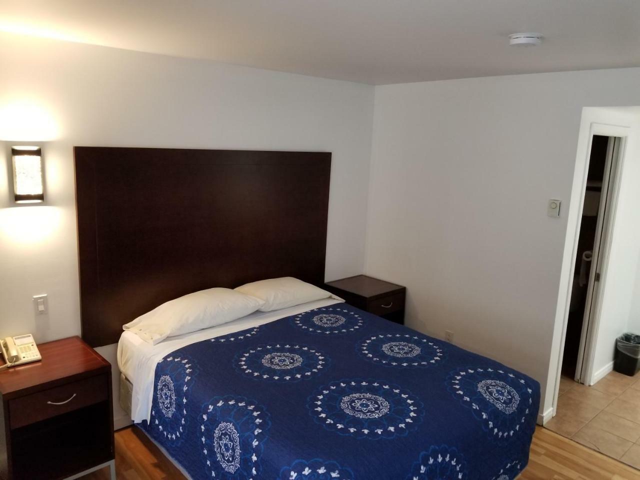 Meilleure Auberge Гатино Экстерьер фото